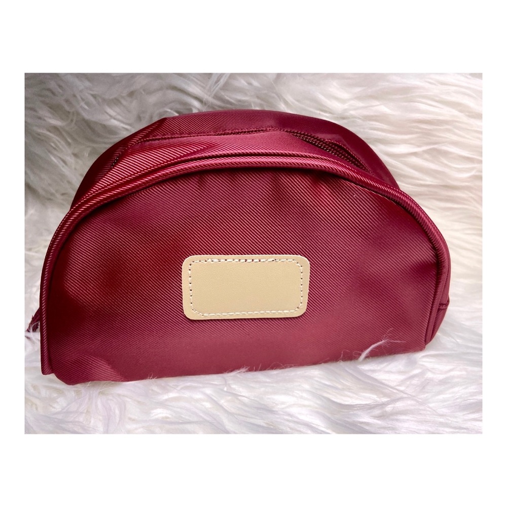 Cosmetic bag